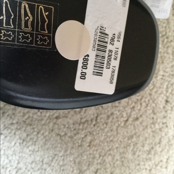 Chanel patent leather black & white oxfords - Picture 8 of 8